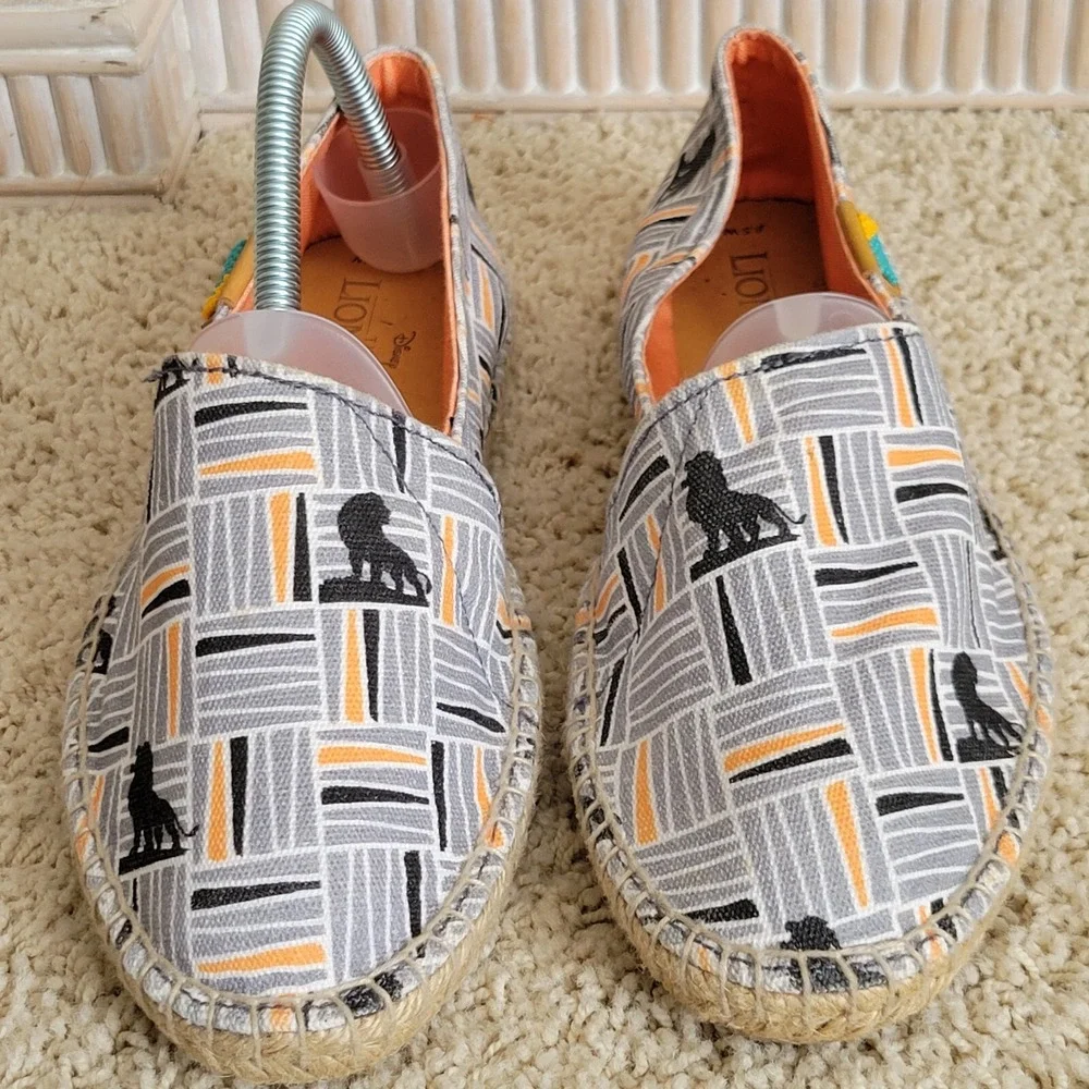 Ubuntu x Disney Espadrille Womens 8.5 Slip On Lion King Simba Hand Made Africa